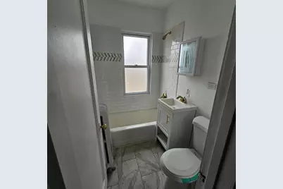 2626 W 96th Place, Evergreen Park, IL 60805 - Photo 11