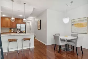 160 E Illinois St, Chicago, IL 60611 - Photo 9