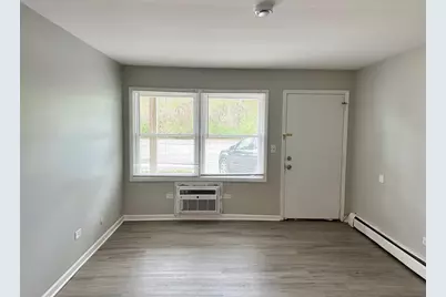 1940 Mark Avenue #11, Elgin, IL 60123 - Photo 7