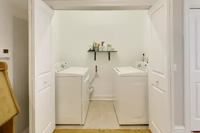 5404 W Leland Avenue, Chicago, IL 60630 - Photo 33