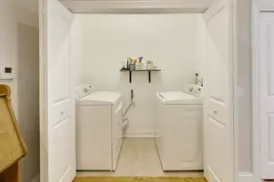 5404 W Leland Ave, Chicago, IL 60630 - Photo 33