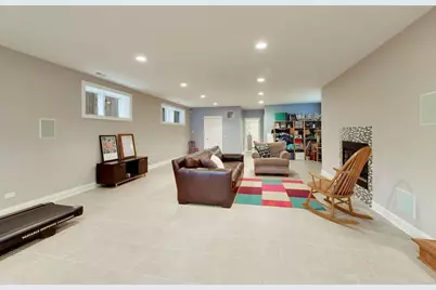 5404 W Leland Avenue, Chicago, IL 60630 - Photo 35