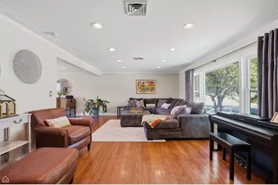 9632 Massasoit Avenue, Oak Lawn, IL 60453 - Photo 3