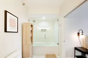 421 W Huron St, Chicago, IL 60654 - Photo 9