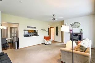 268 Gazebo Ln, Lombard, IL 60148 - Photo 3