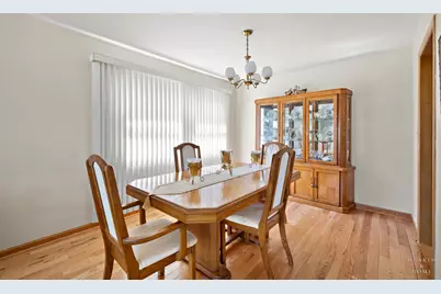 632 Polynesian Drive, Des Plaines, IL 60016 - Photo 9