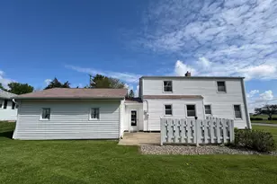 101 7th St, Mendota, IL 61342 - Photo 3