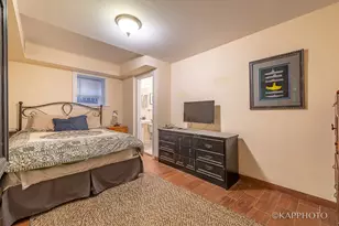 127 S Oakley Blvd, Chicago, IL 60612 - Photo 13