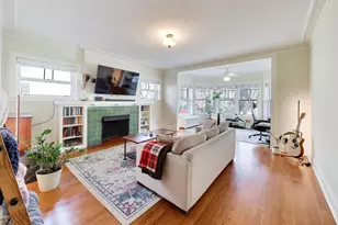 806 Forest Ave, Evanston, IL 60202 - Photo 3