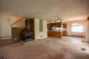 1839 W 1st St, Dixon, IL 61021 - Photo 11