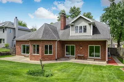 8827 Palisades Road, Burr Ridge, IL 60527 - Photo 35