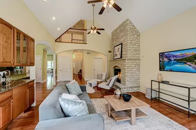 8827 Palisades Road, Burr Ridge, IL 60527 - Photo 15