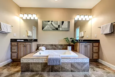 8827 Palisades Road, Burr Ridge, IL 60527 - Photo 21