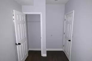 7240 S Cornell Ave, Chicago, IL 60649 - Photo 13