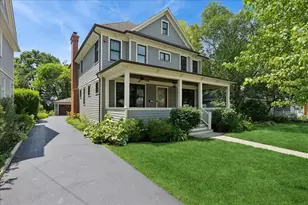 407 McKinley Ave, Libertyville, IL 60048 - Photo 3