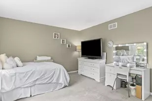 2030 Lucca Ct, Elgin, IL 60123 - Photo 23