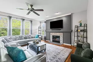 2030 Lucca Ct, Elgin, IL 60123 - Photo 11