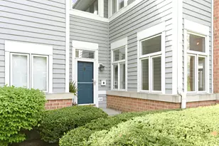 9 Brassie Ct, Woodridge, IL 60517 - Photo 3