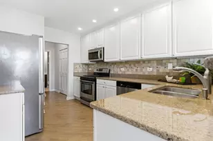9 Brassie Ct, Woodridge, IL 60517 - Photo 9