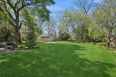 19762 W West Shore Drive, Mundelein, IL 60060 - Photo 17