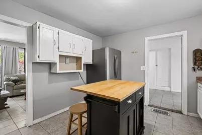 19762 W West Shore Drive, Mundelein, IL 60060 - Photo 7
