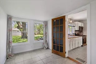19762 W West Shore Dr, Mundelein, IL 60060 - Photo 13