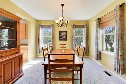 615 Paris Avenue, Oswego, IL 60543 - Photo 7