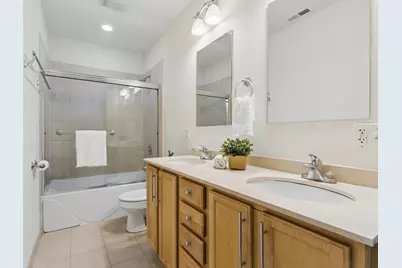 1152 W Roscoe Street #1W, Chicago, IL 60657 - Photo 13