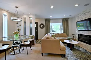 114 S Poplar Ave, Elmhurst, IL 60126 - Photo 9
