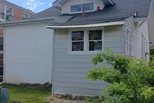 3424 W 64th Pl, Chicago, IL 60629 - Photo 11
