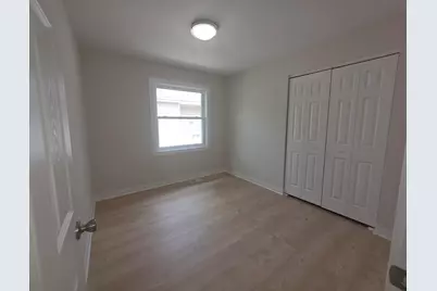 306 Brierhill Drive, Round Lake Park, IL 60073 - Photo 13
