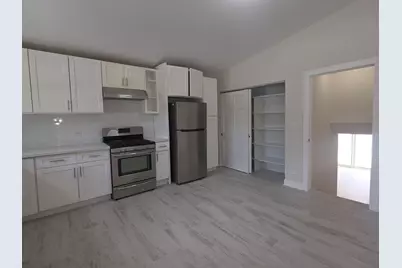 306 Brierhill Drive, Round Lake Park, IL 60073 - Photo 7