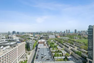 500 W Superior Street #1602, Chicago, IL 60654 - Photo 7