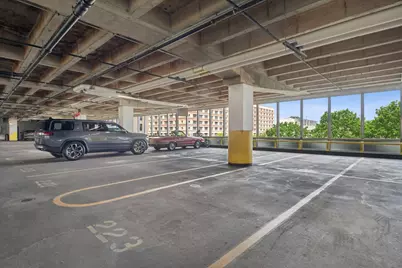 500 W Superior Street #1602, Chicago, IL 60654 - Photo 29