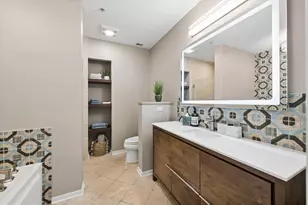 500 W Superior St, Chicago, IL 60654 - Photo 25