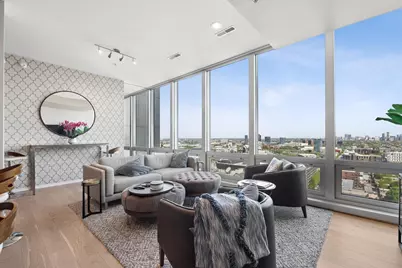500 W Superior Street #1602, Chicago, IL 60654 - Photo 3