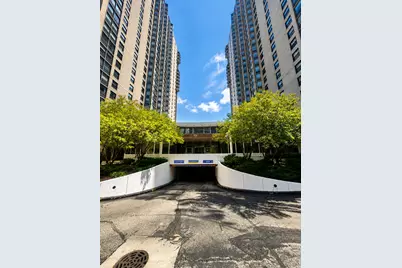 5701 N Sheridan Road #29T, Chicago, IL 60660 - Photo 5