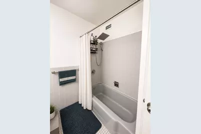 5701 N Sheridan Road #29T, Chicago, IL 60660 - Photo 17