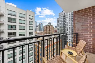 451 W Huron St, Chicago, IL 60654 - Photo 11
