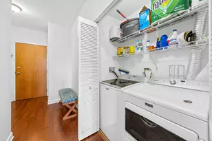 451 W Huron St, Chicago, IL 60654 - Photo 21
