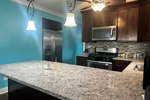 600 Escanaba Ave, Calumet City, IL 60409 - Photo 5