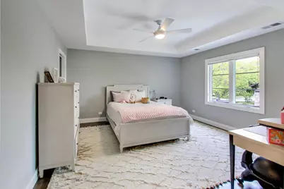 630 S Hillside Avenue, Elmhurst, IL 60126 - Photo 29