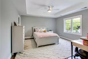 630 S Hillside Ave, Elmhurst, IL 60126 - Photo 29