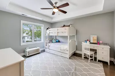 630 S Hillside Avenue, Elmhurst, IL 60126 - Photo 37