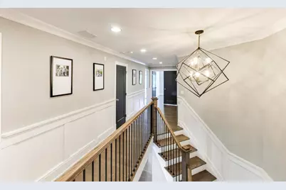 630 S Hillside Avenue, Elmhurst, IL 60126 - Photo 23