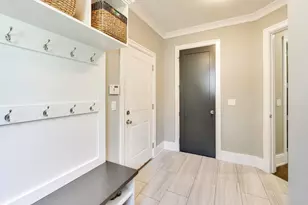 630 S Hillside Ave, Elmhurst, IL 60126 - Photo 21