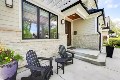 630 S Hillside Avenue, Elmhurst, IL 60126 - Photo 5