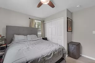 52 Sparrow Rd, Carpentersville, IL 60110 - Photo 17