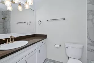 1715 Lakecliffe Dr, Wheaton, IL 60189 - Photo 17
