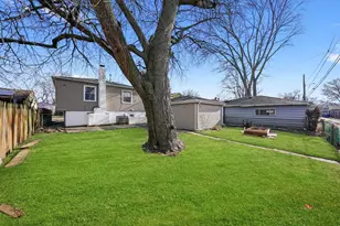 298 Merrill Ave, Calumet City, IL 60409 - Photo 5